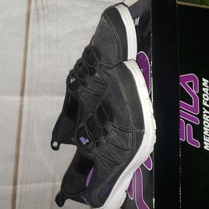 FILA MEMORY FOAM BLACK SLIP ON WALKING SHOE